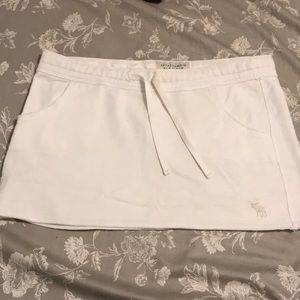 Abercrombie & Fitch skirt